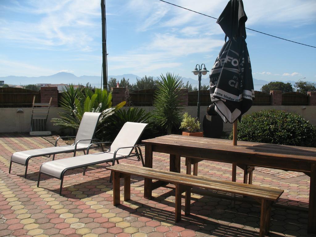 Guest House Arosfa Mossel Bay Exterior photo