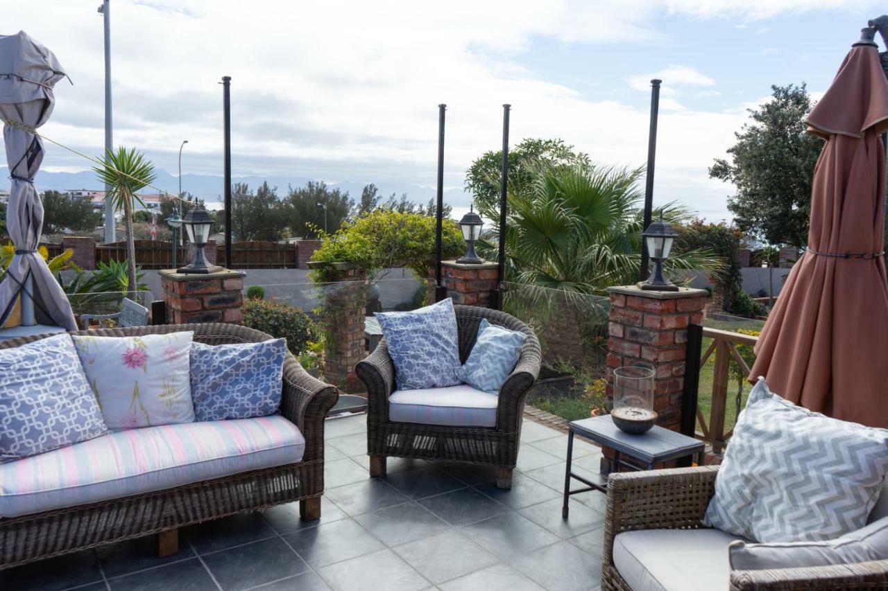 Guest House Arosfa Mossel Bay Exterior photo