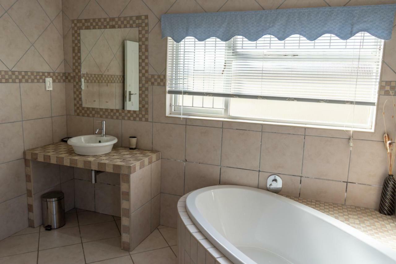 Guest House Arosfa Mossel Bay Exterior photo